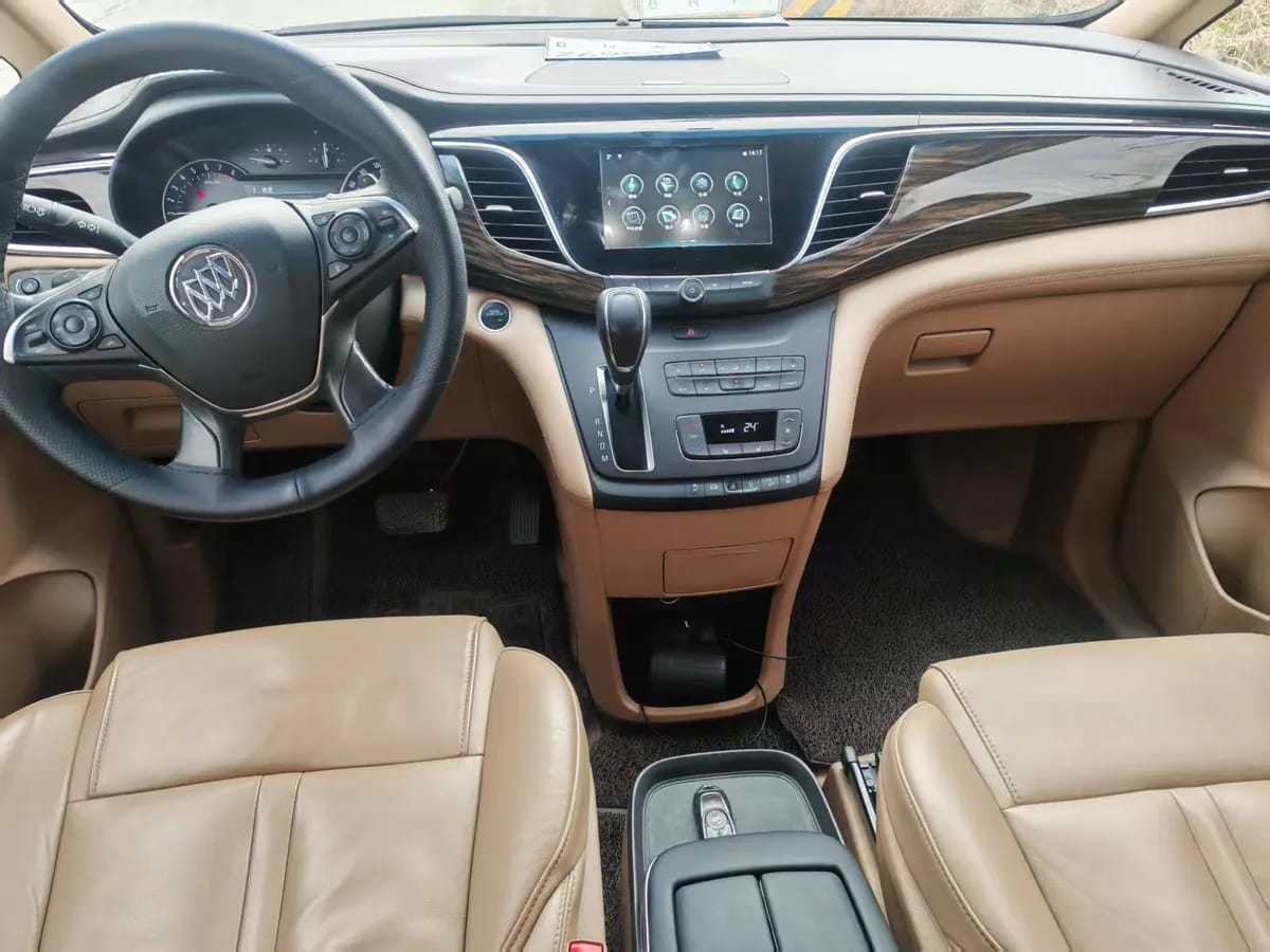 Buick GL8 2018 6