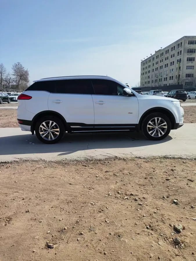 Geely Boyue 2016 7
