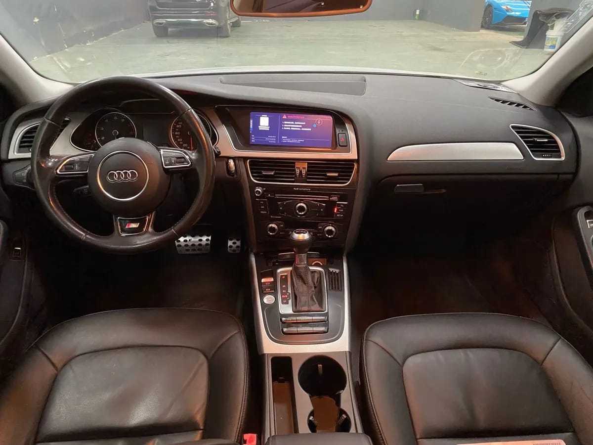Audi A4L 2015 7