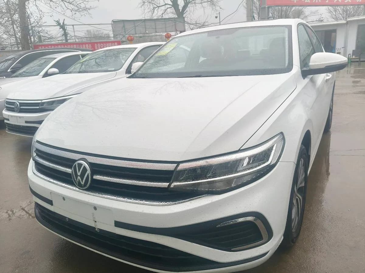 Volkswagen Bora 2025