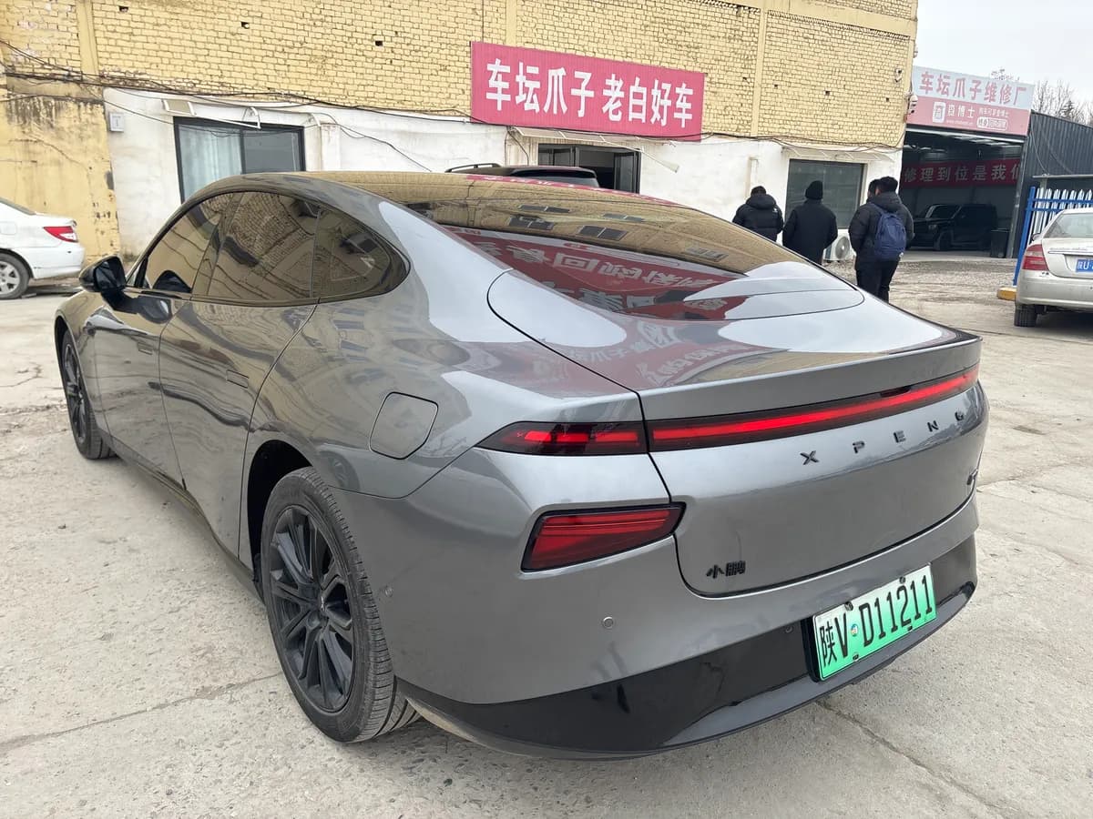 XPeng P7 2021 3