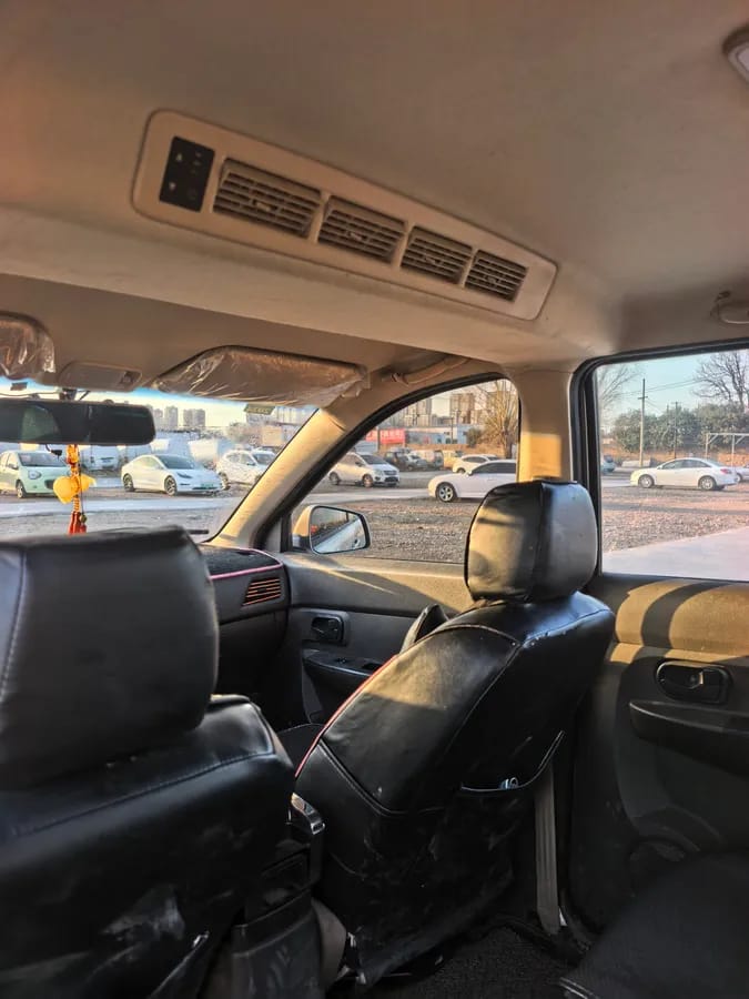Wuling Hongguang 2014 5
