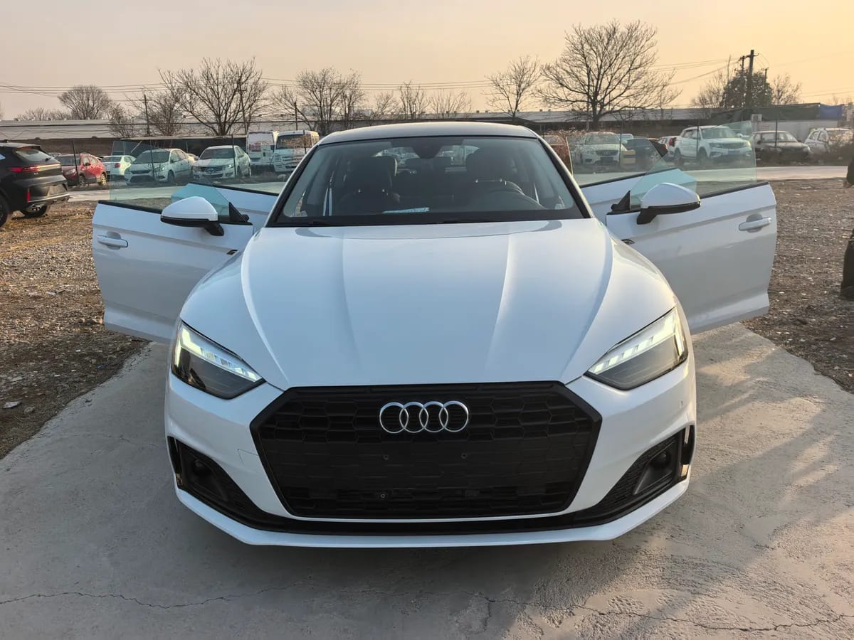 Audi A5 2021 7