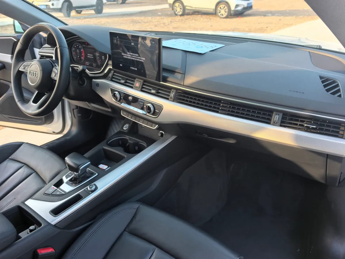 Audi A5 2021 8