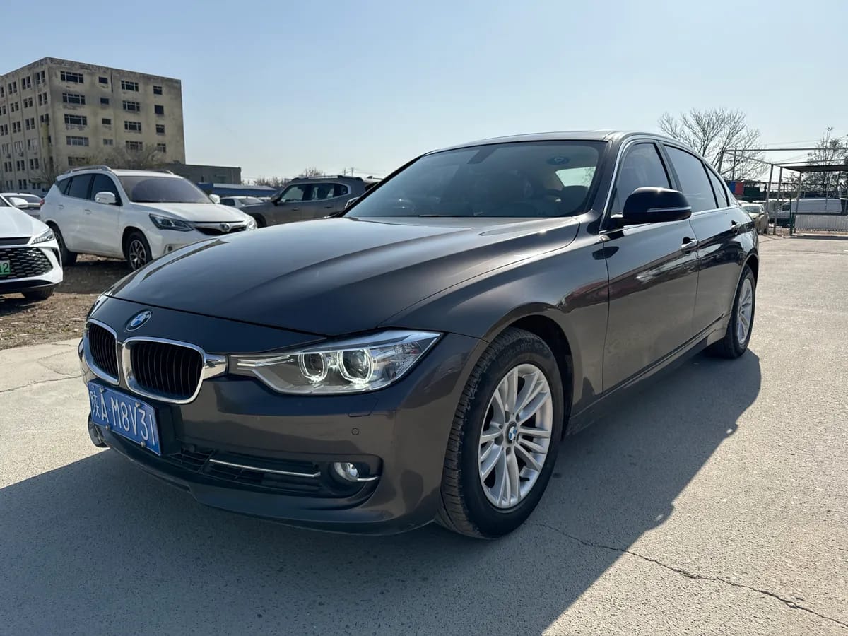 BMW 3 2013 6