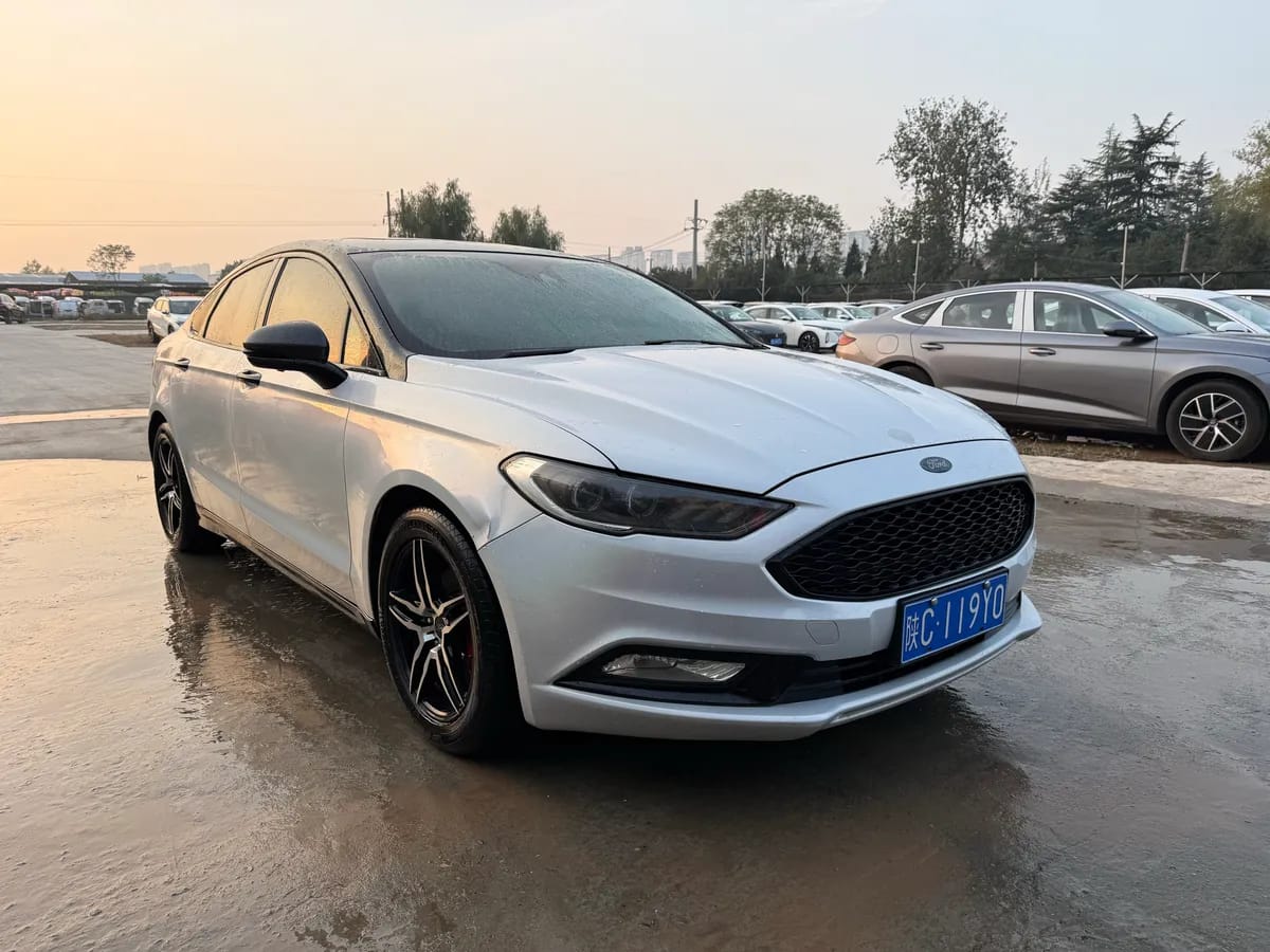 Ford Mondeo 2017 3