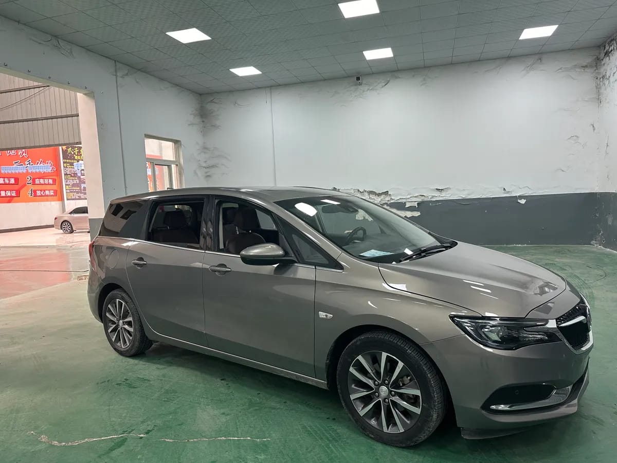 Buick GL6 2018 3