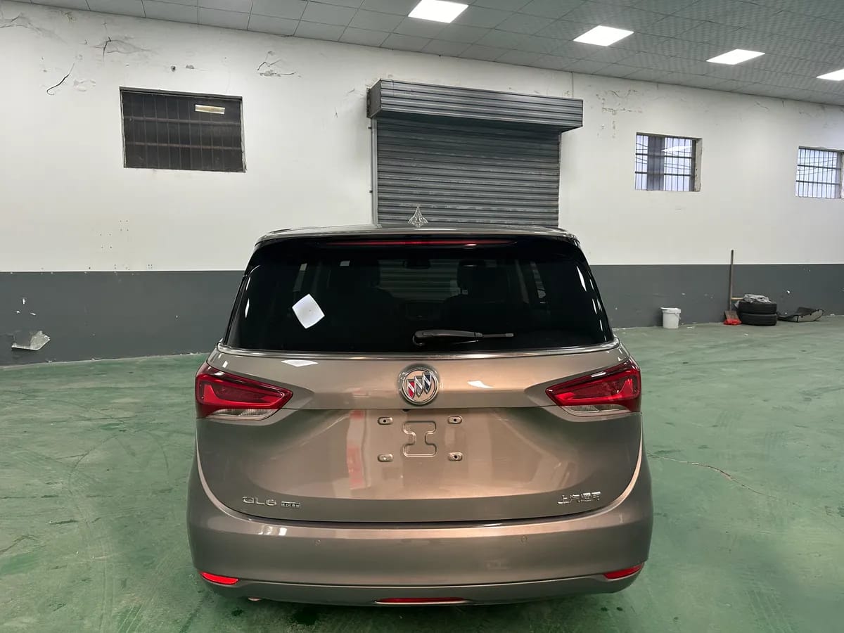 Buick GL6 2018 5