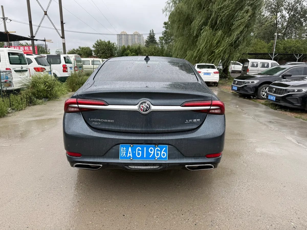 Buick LaCrosse 2020 4