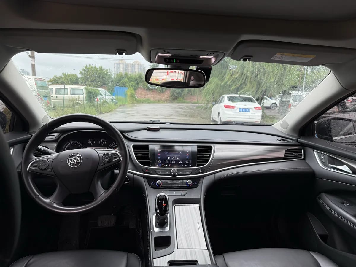 Buick LaCrosse 2020 8