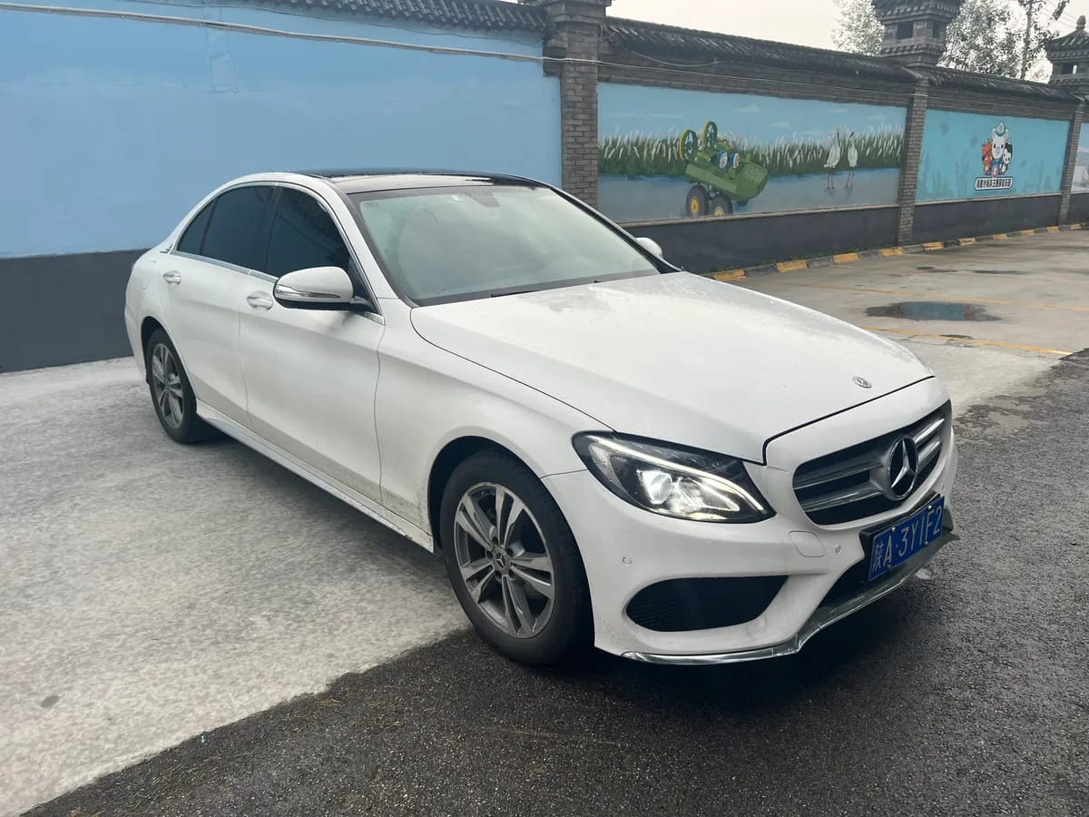 Mercedes-Benz C 2017 3