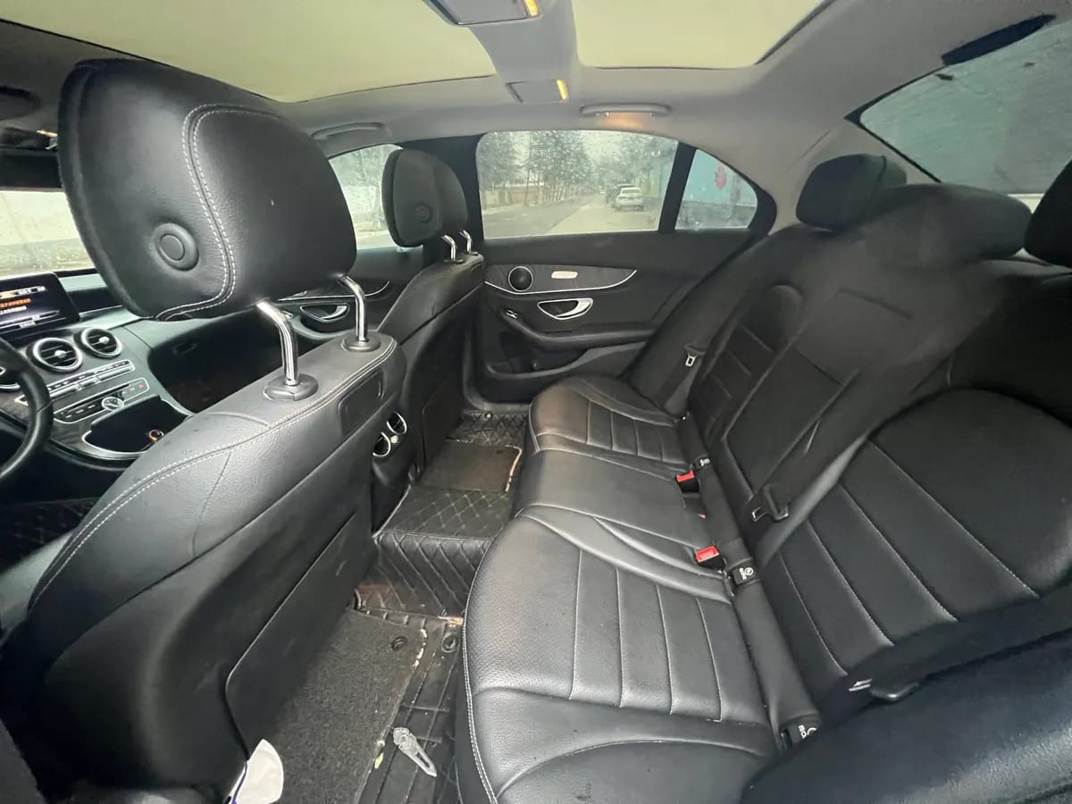 Mercedes-Benz C 2017 5