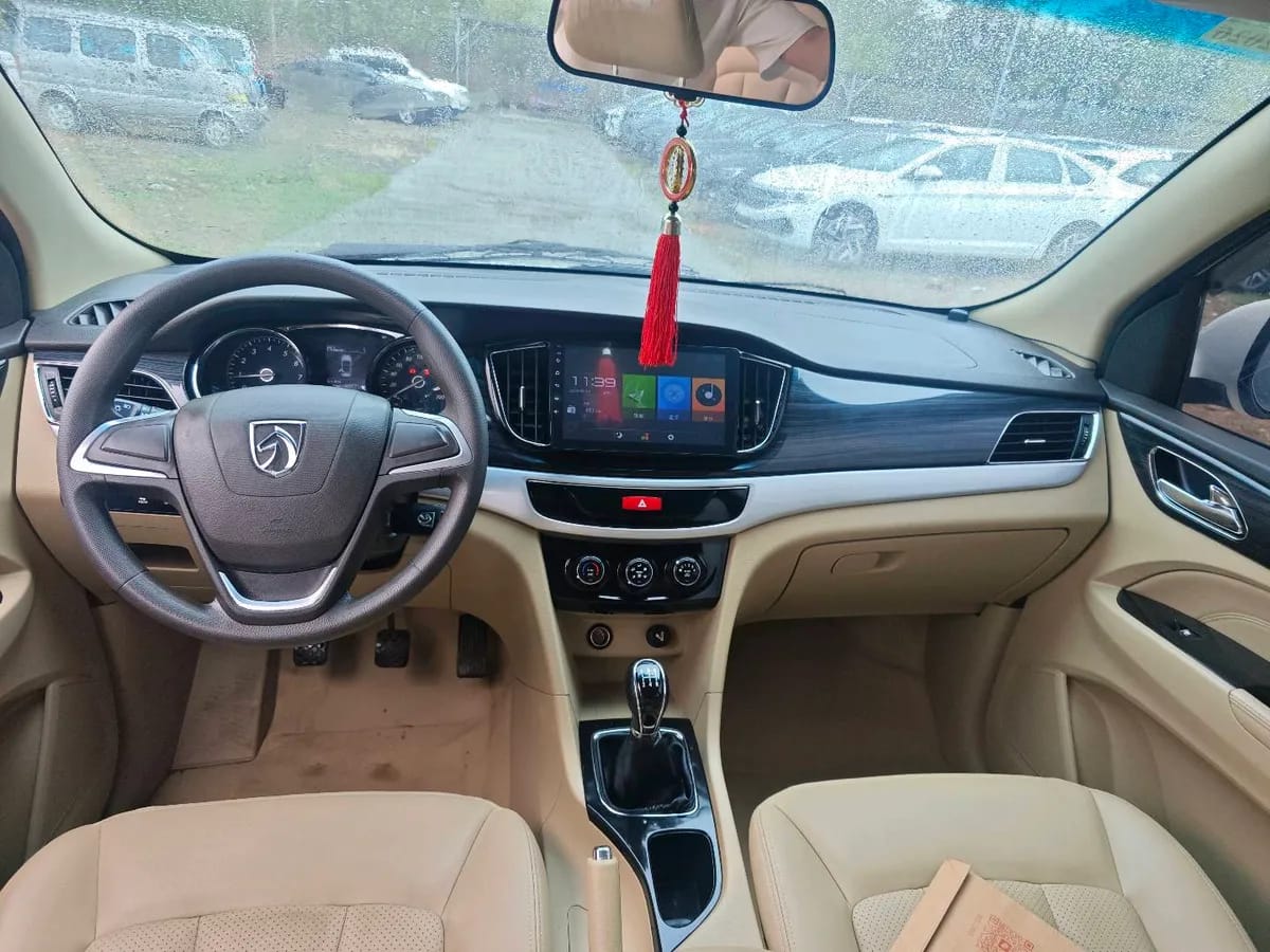 Baojun 730 2016 6