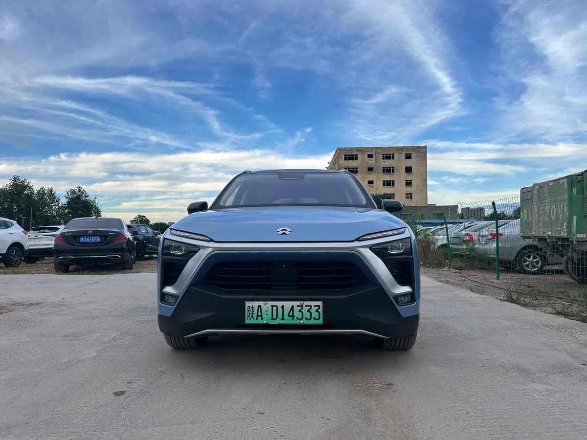 NIO ES8 2018