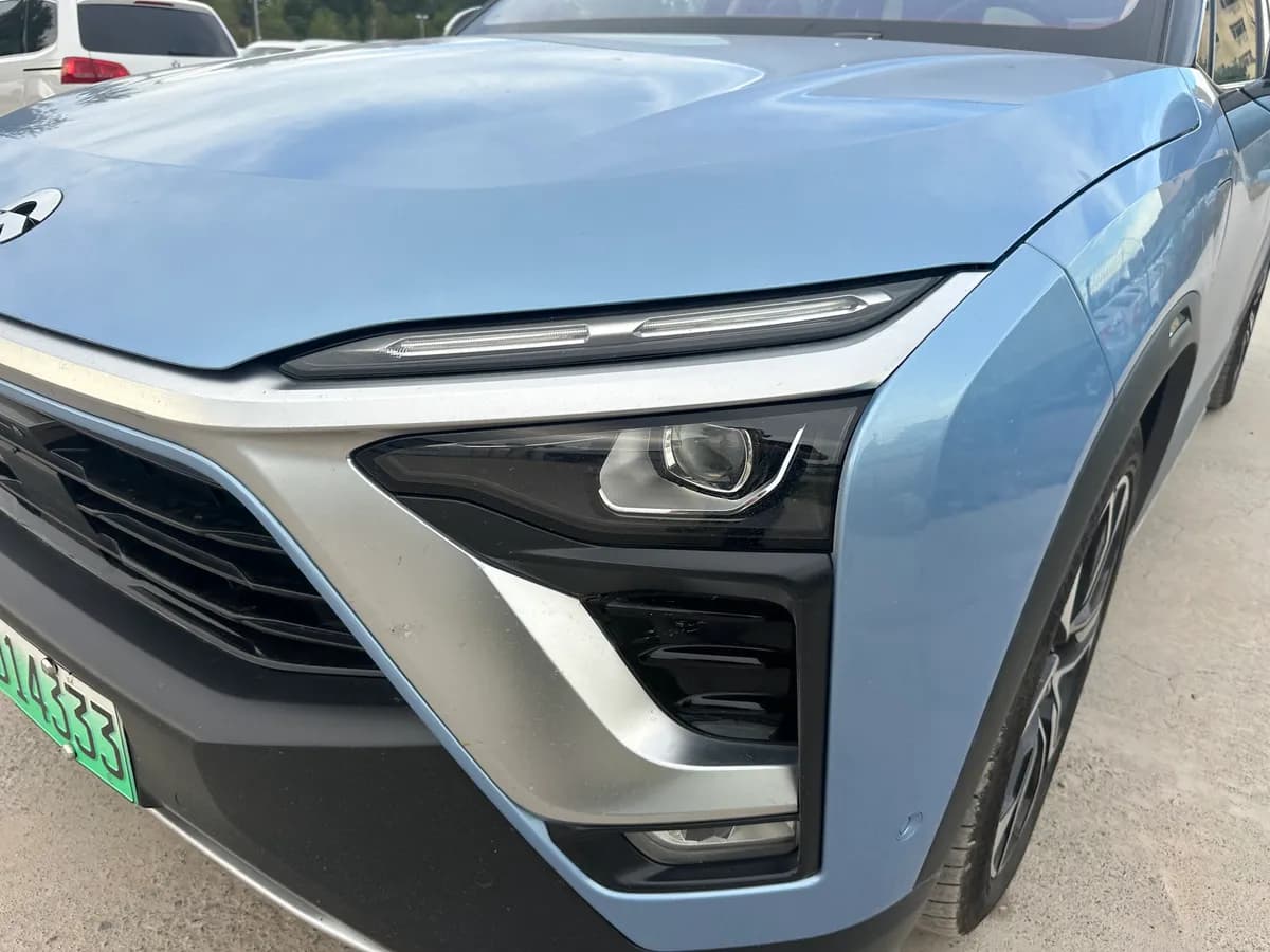 NIO ES8 2018 4