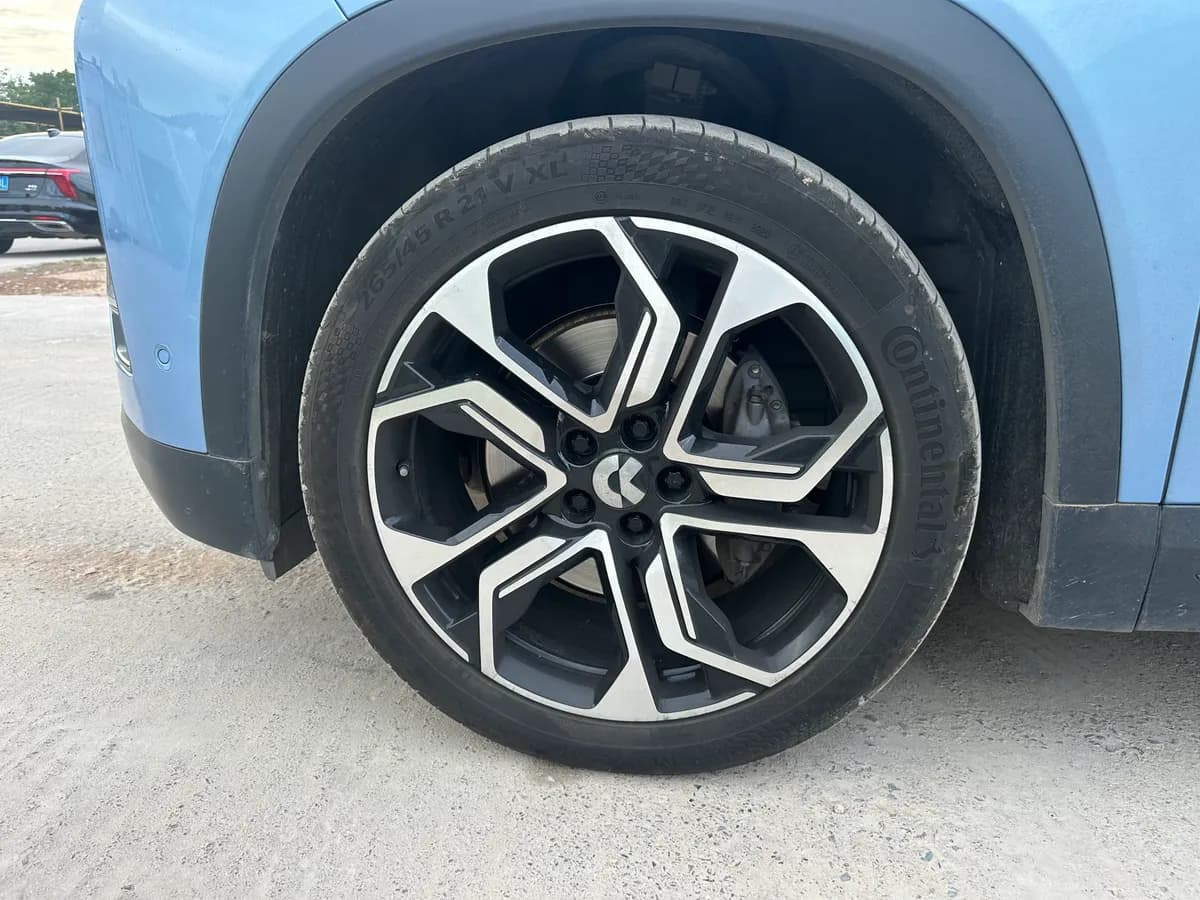 NIO ES8 2018 5