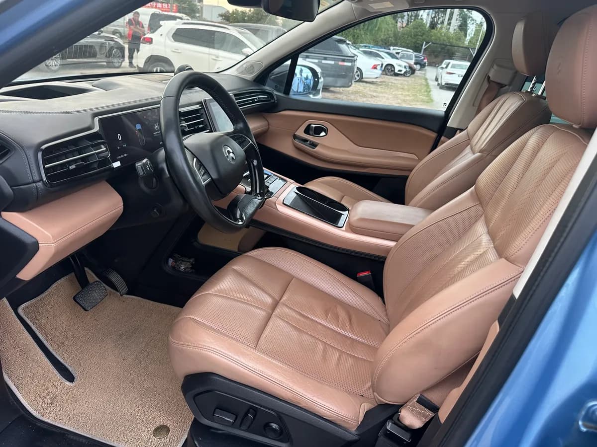 NIO ES8 2018 6
