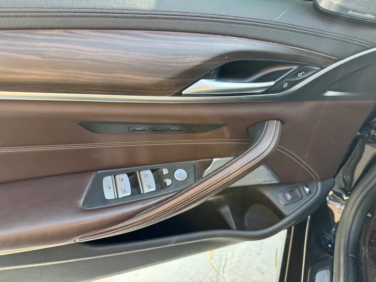 BMW 5 2019 9
