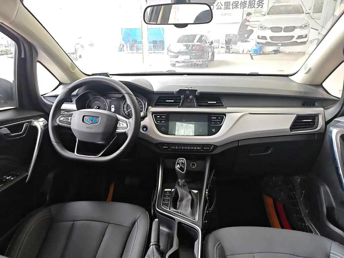Geely Vision X3 2019 7