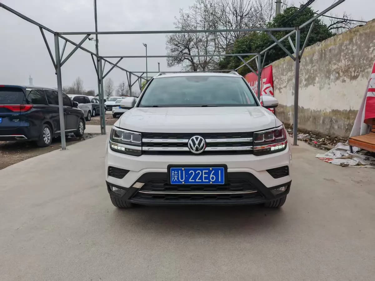 Volkswagen Tacqua 2021 2
