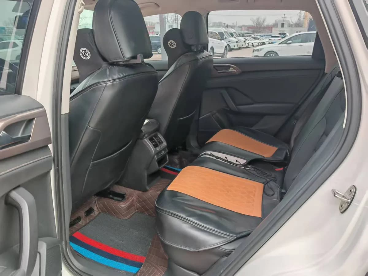 Volkswagen Tacqua 2021 6