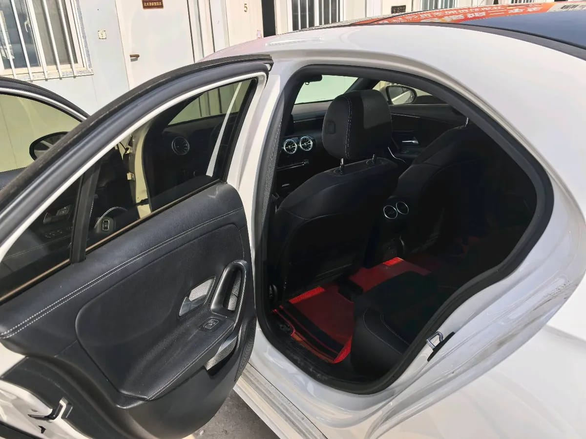 Mercedes-Benz A 2022 3