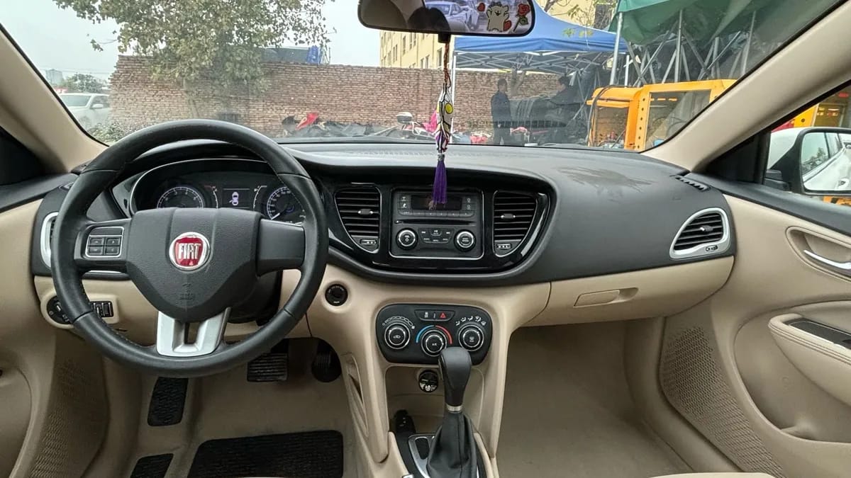 Fiat AT 2012 4