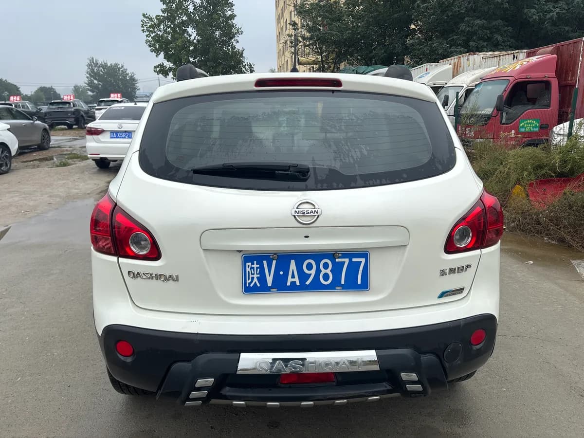 Nissan Qashqai 2015 5