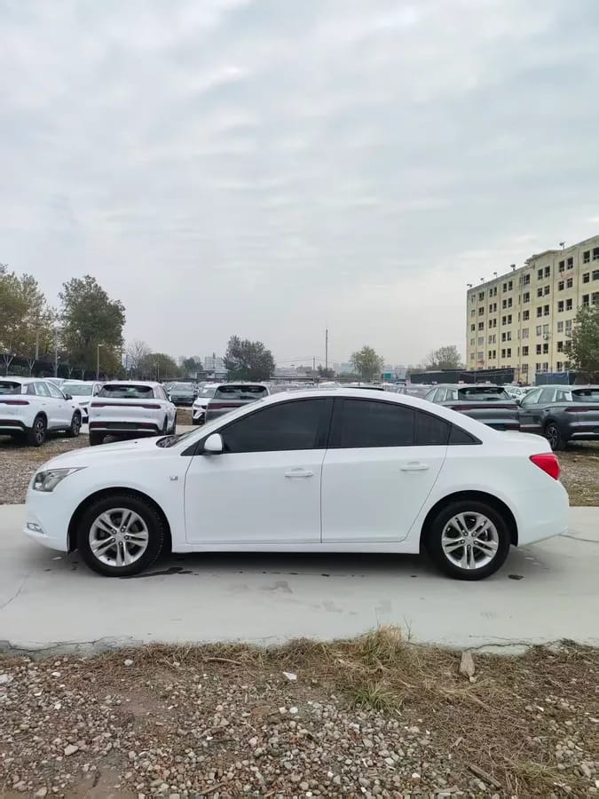 Chevrolet Cruze 2015 3