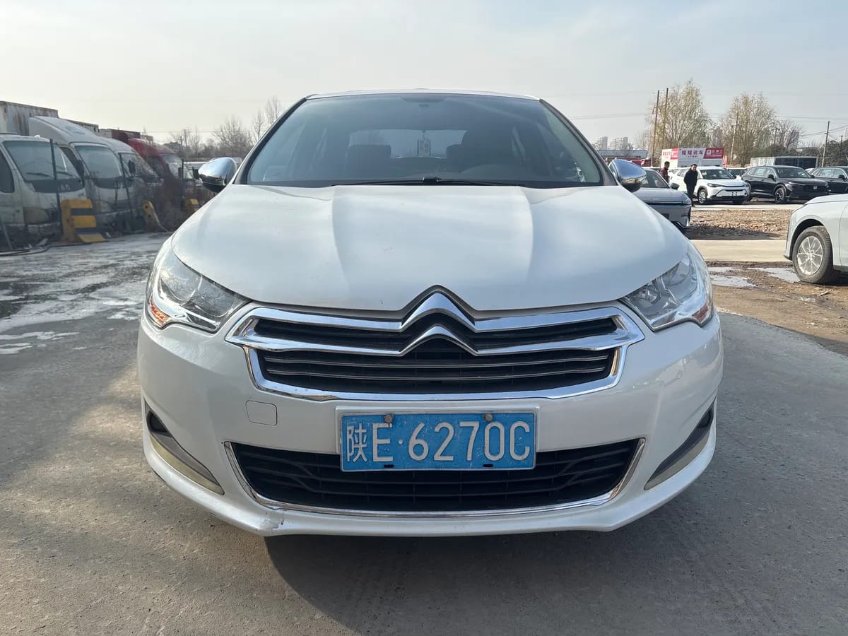 Citroën Citroen C4L 2013 1