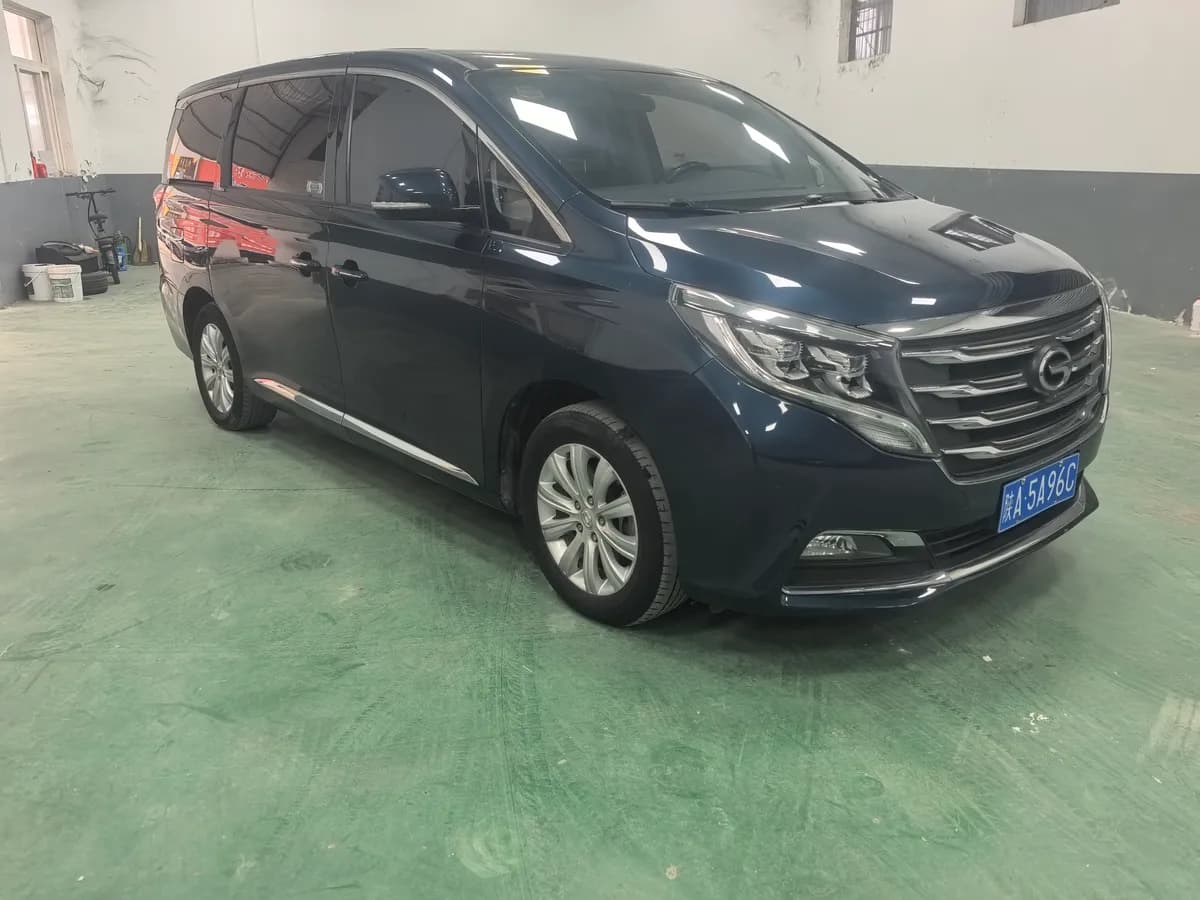 GAC Trumpchi M8 2018 3