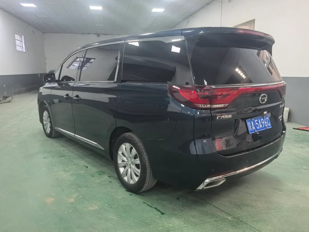 GAC Trumpchi M8 2018 4