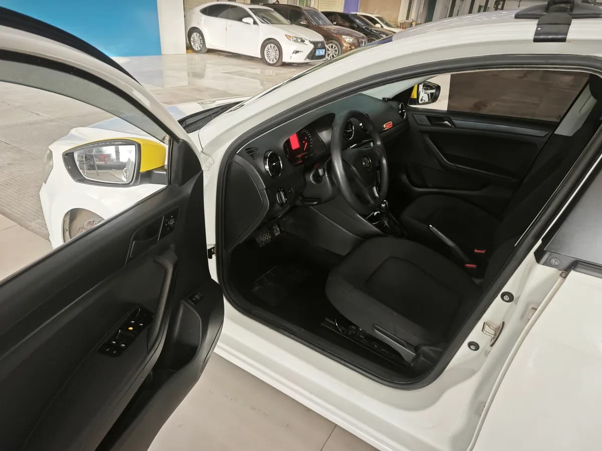 Volkswagen Jetta 2017 9