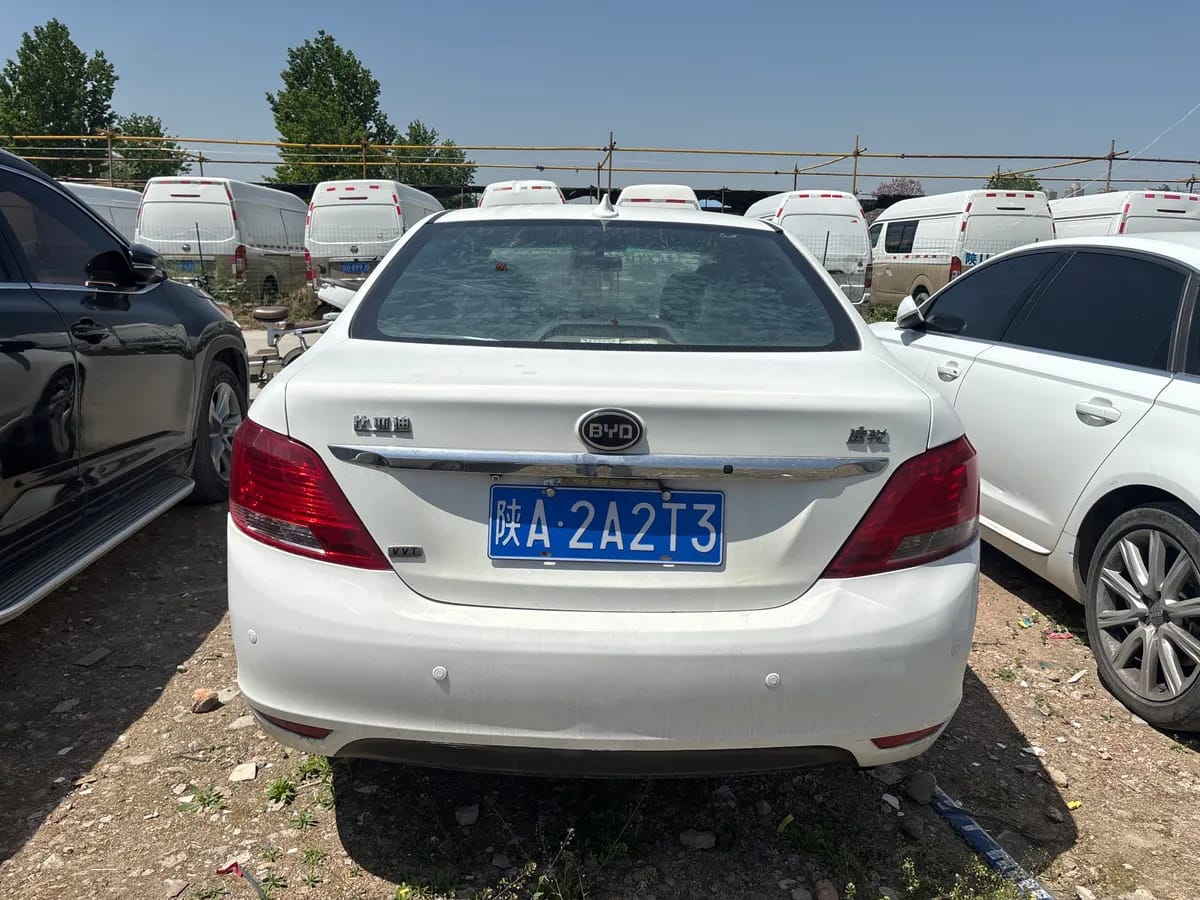 BYD 2013 4