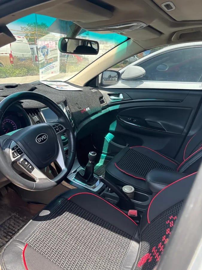 BYD 2013 5