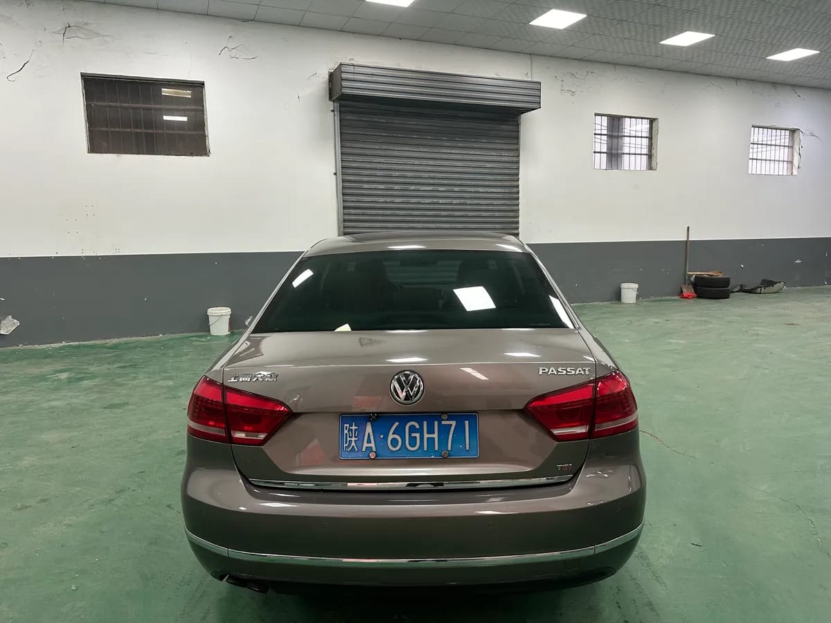 Volkswagen Passat 2014 5