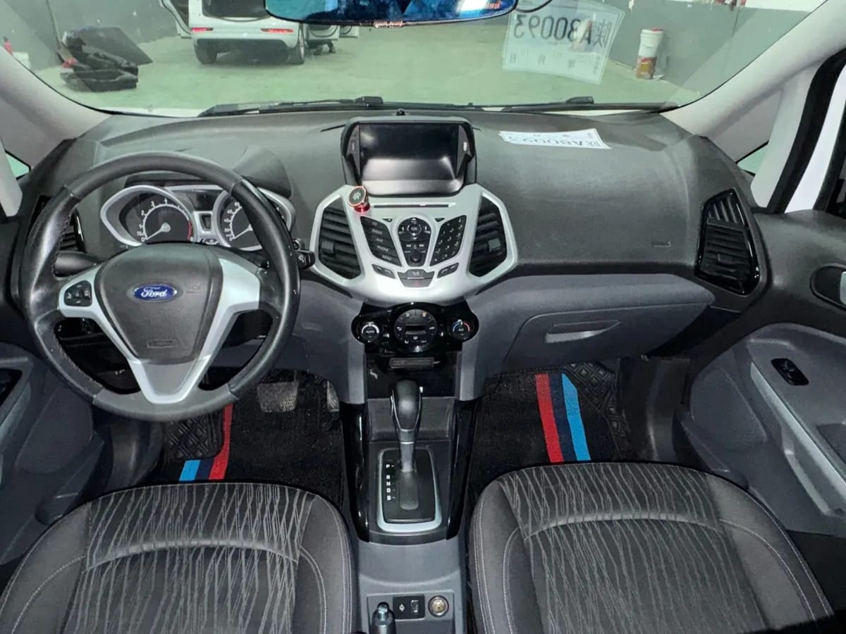 Ford Escort 2017 7