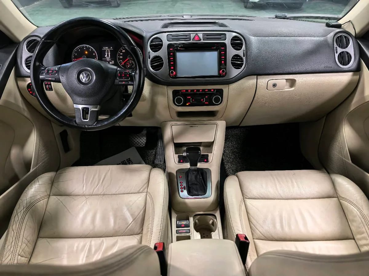 Volkswagen Beetle 2010 5