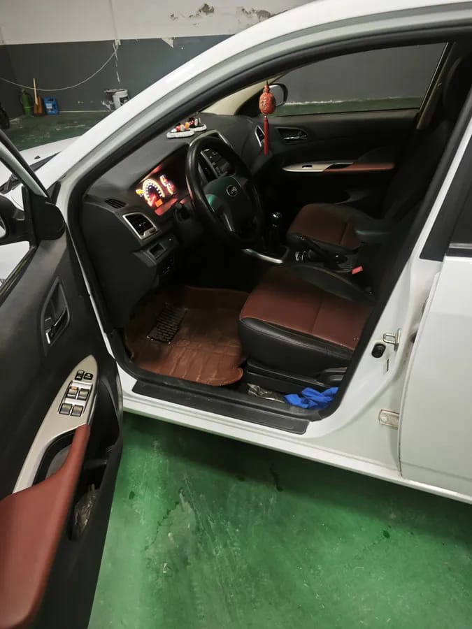 BYD F3 2016 4