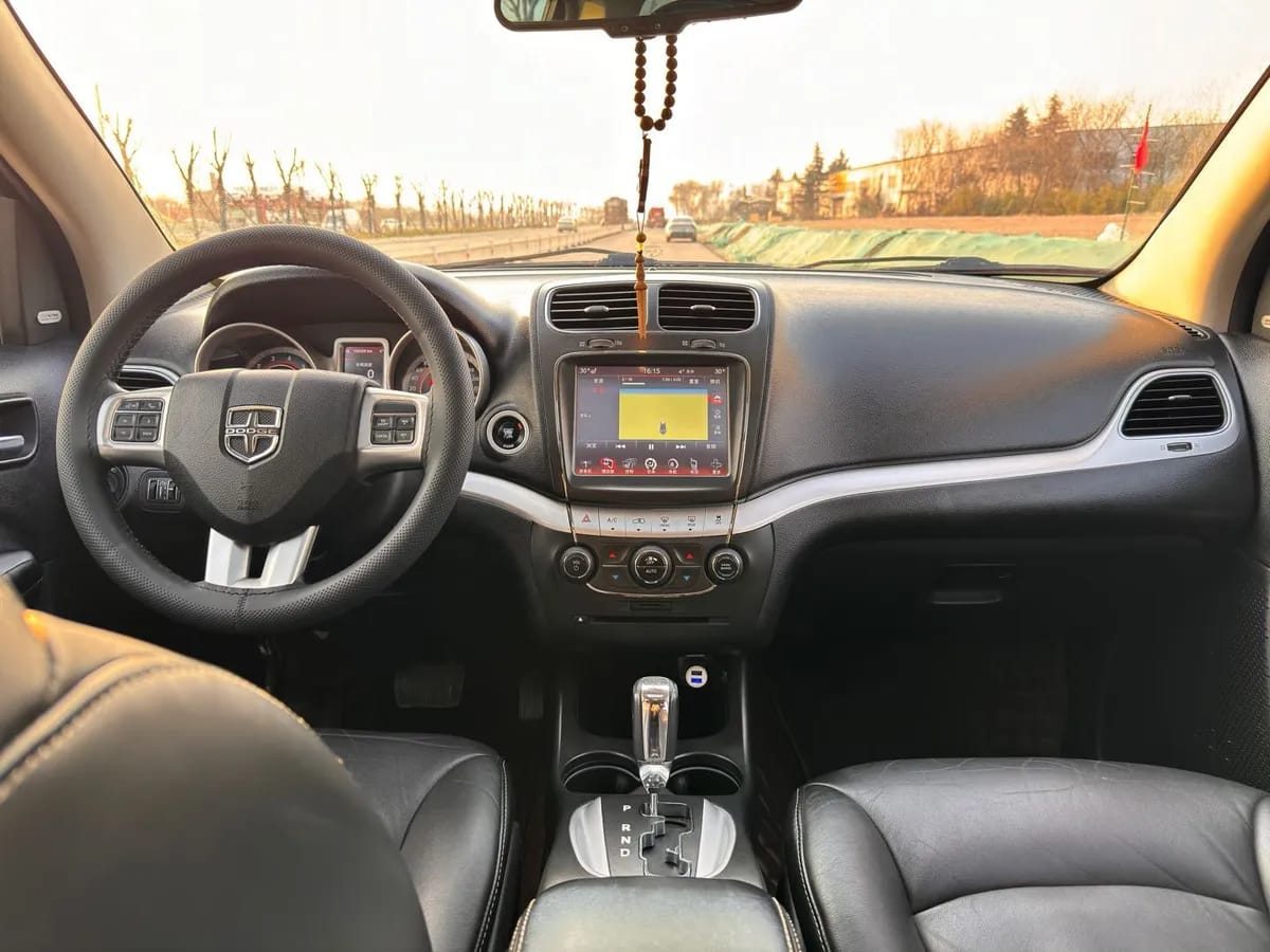 Dodge 2WD 2013 5