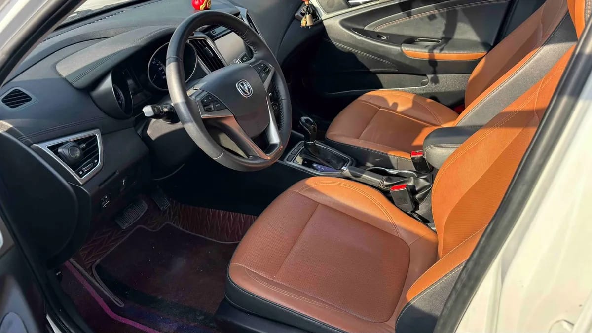 Changan Eado 2016 5