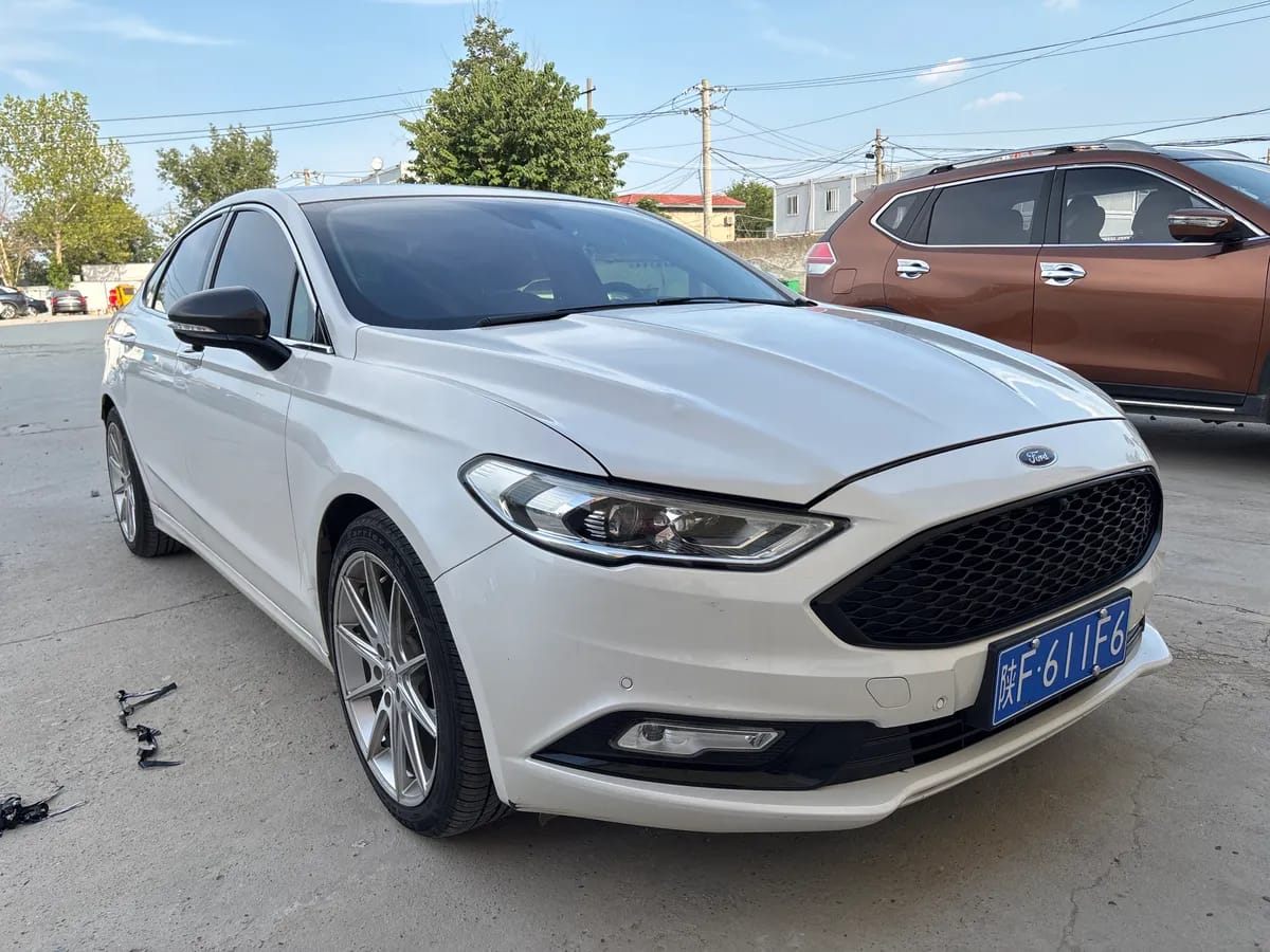 Ford Mondeo 2017 3