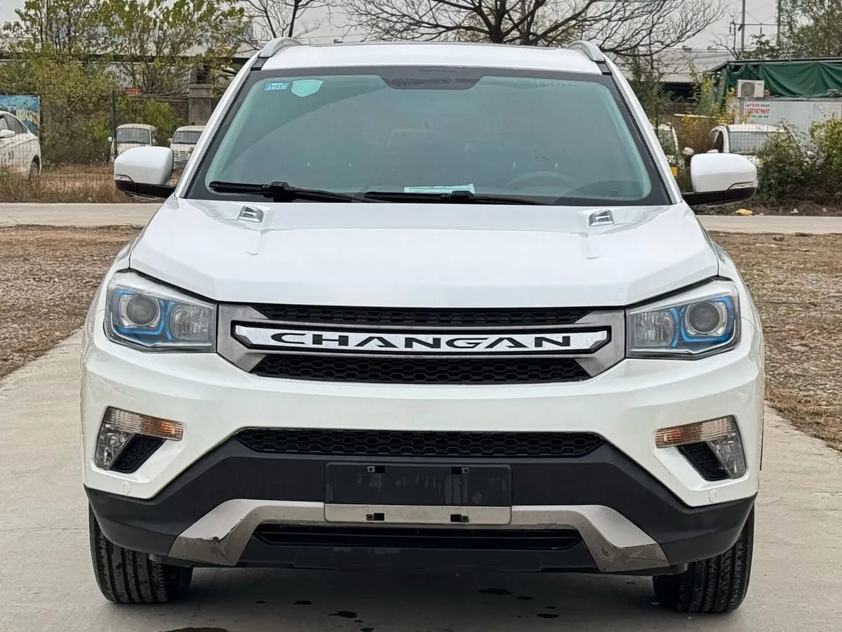 Changan CS75 2014 1