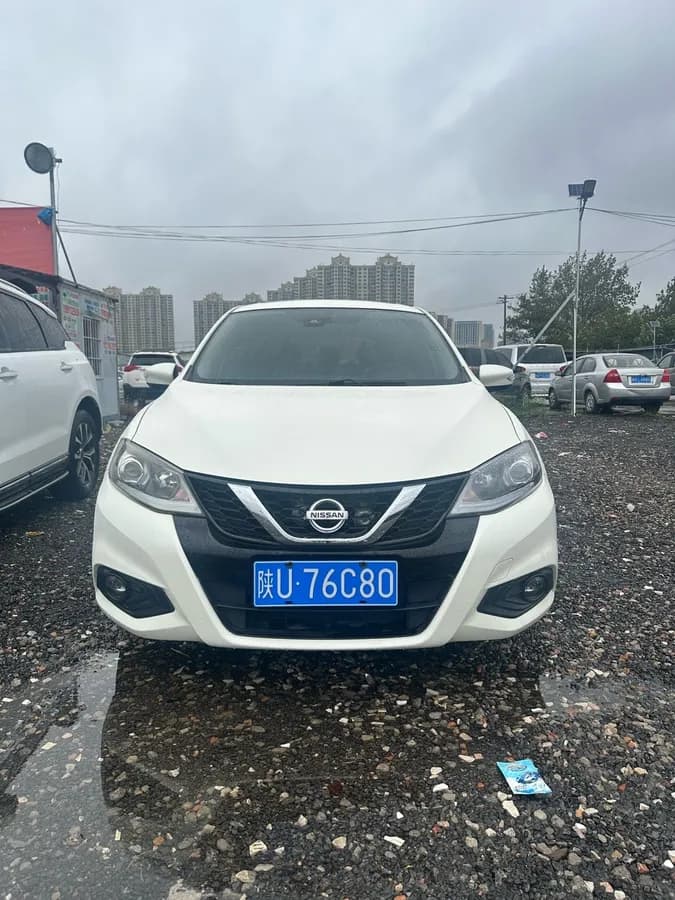 Nissan Tiida 2016