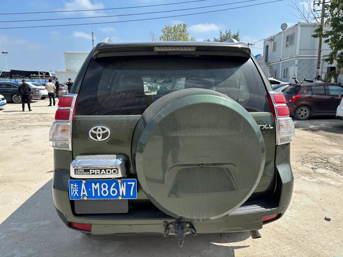 Toyota 2013 5