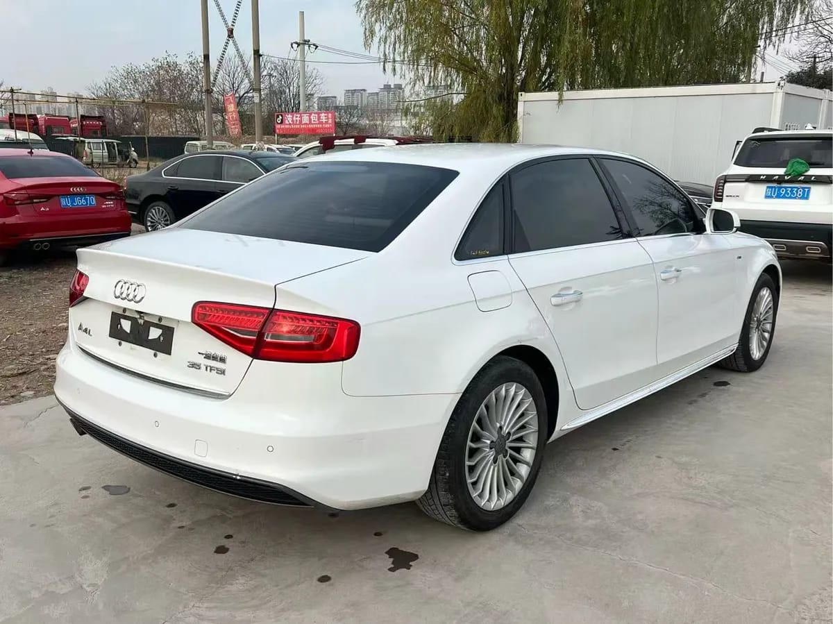 Audi A4L 2016 5