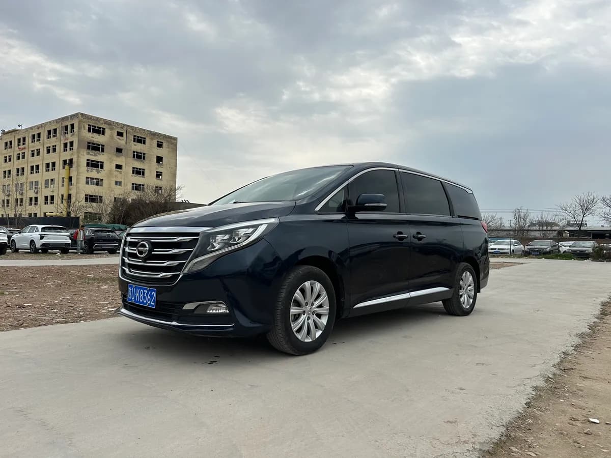 GAC Trumpchi M8 2018