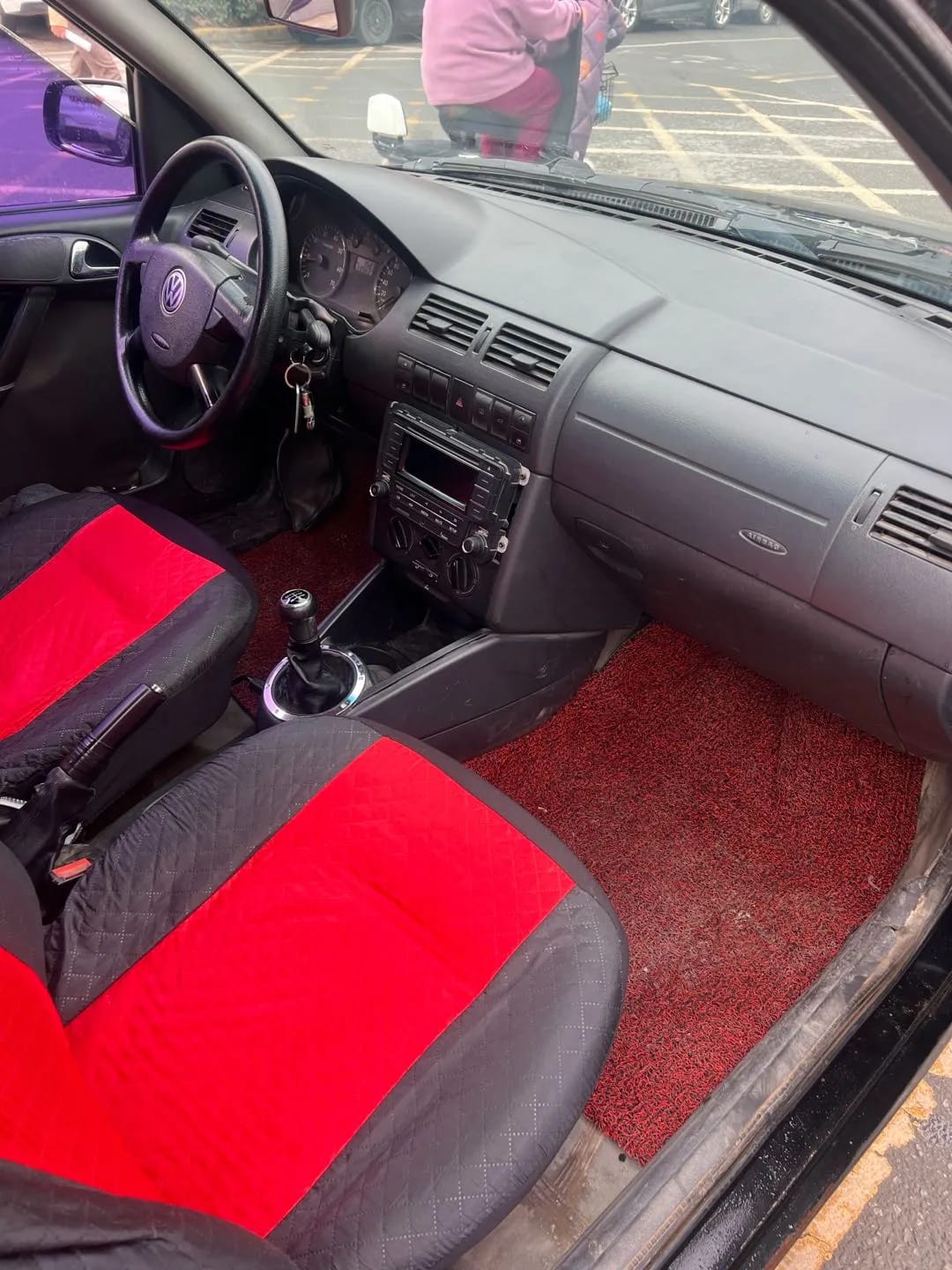 Volkswagen 2004 3