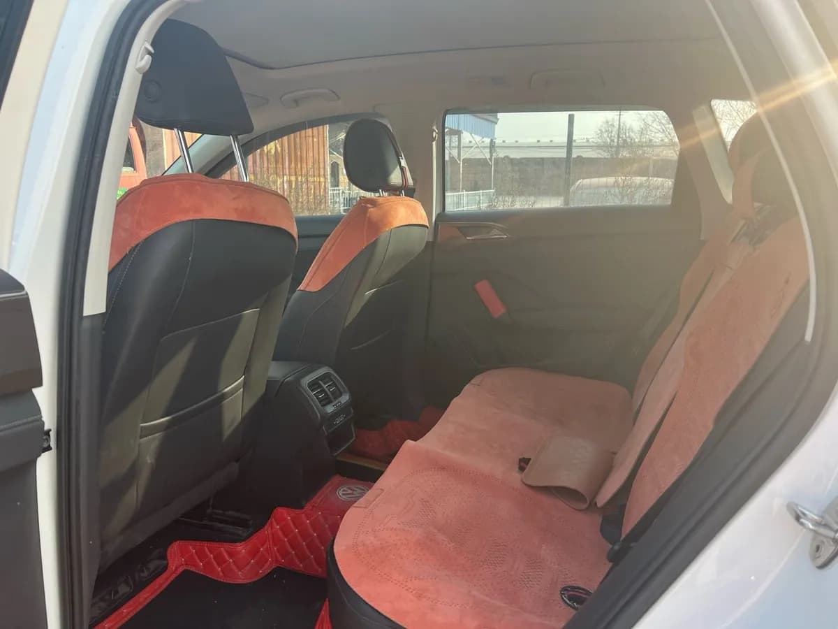 Volkswagen Tharu 2019 8