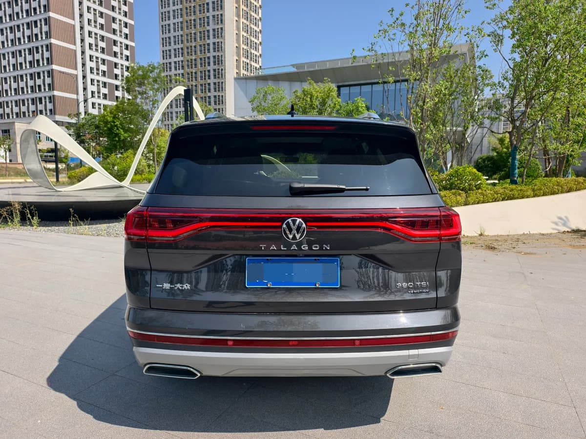 Volkswagen 2022 5